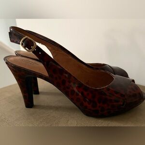 Clarks Artisan Leopard Print Sling Back Heels